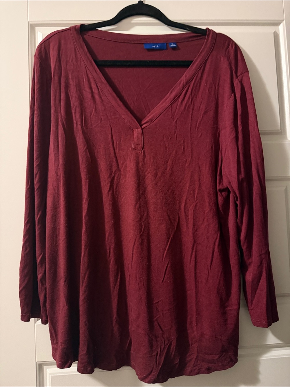 Apt. 9 Women's V-Neck Long Sleeve Top — Burgundy